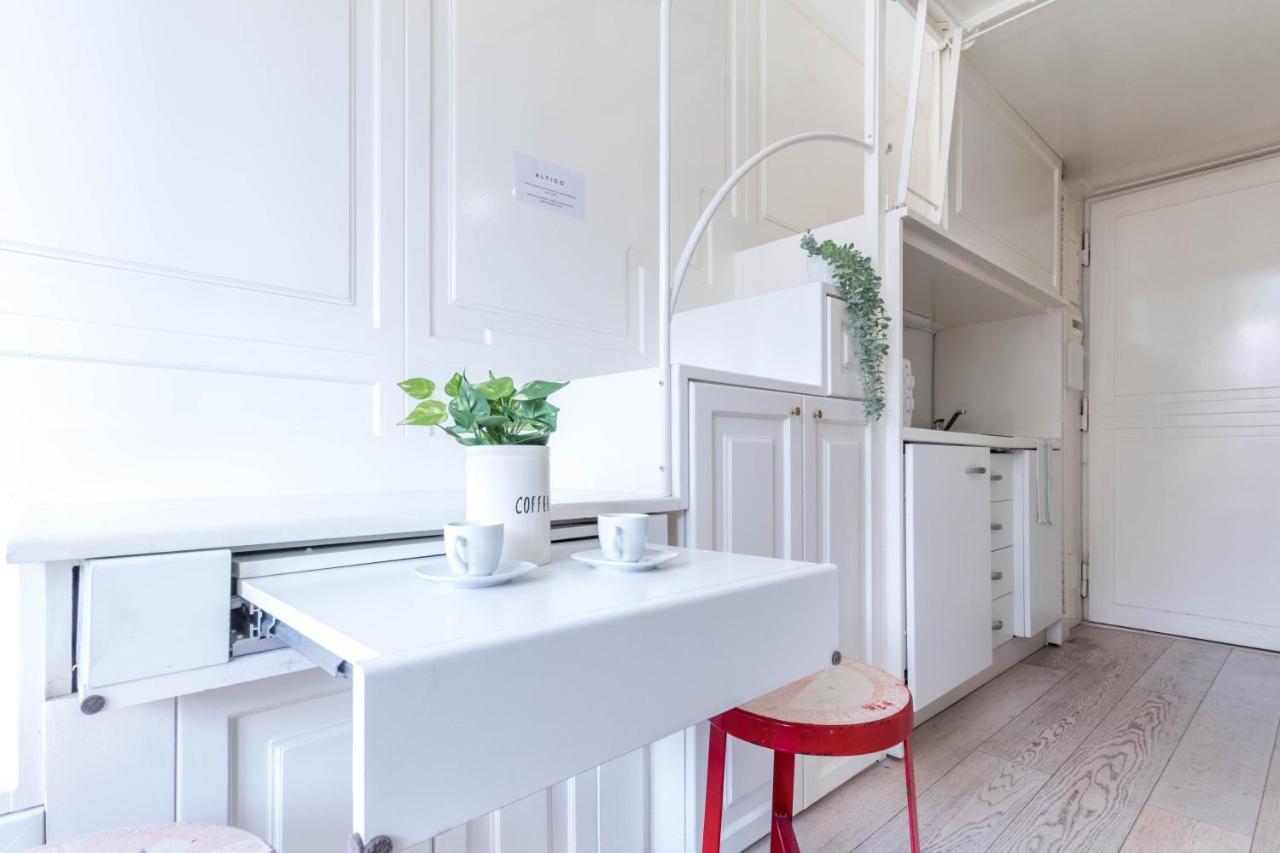 Appartamento Joivy Lovely For 2 With Balcony Near Duomo